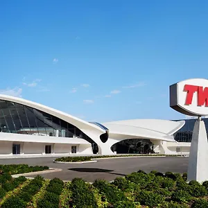 Twa At Jfk Airport **** Nueva York